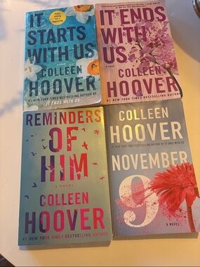 COLLEEN HOOVER Paperback Book Set – Blue, Pink, Teal, Gray Covers